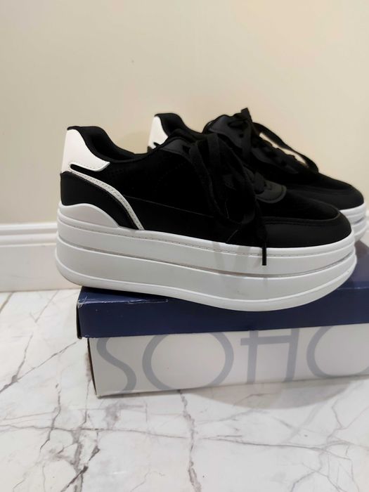 Дамски кецове 38