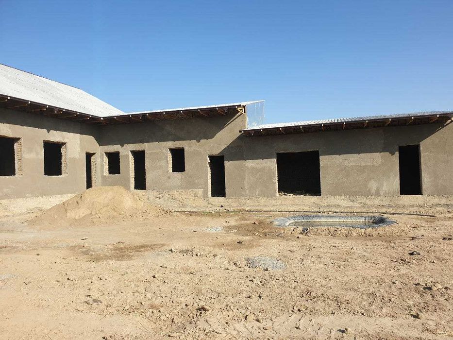 Курулиши тугалланмаган уй сотилади