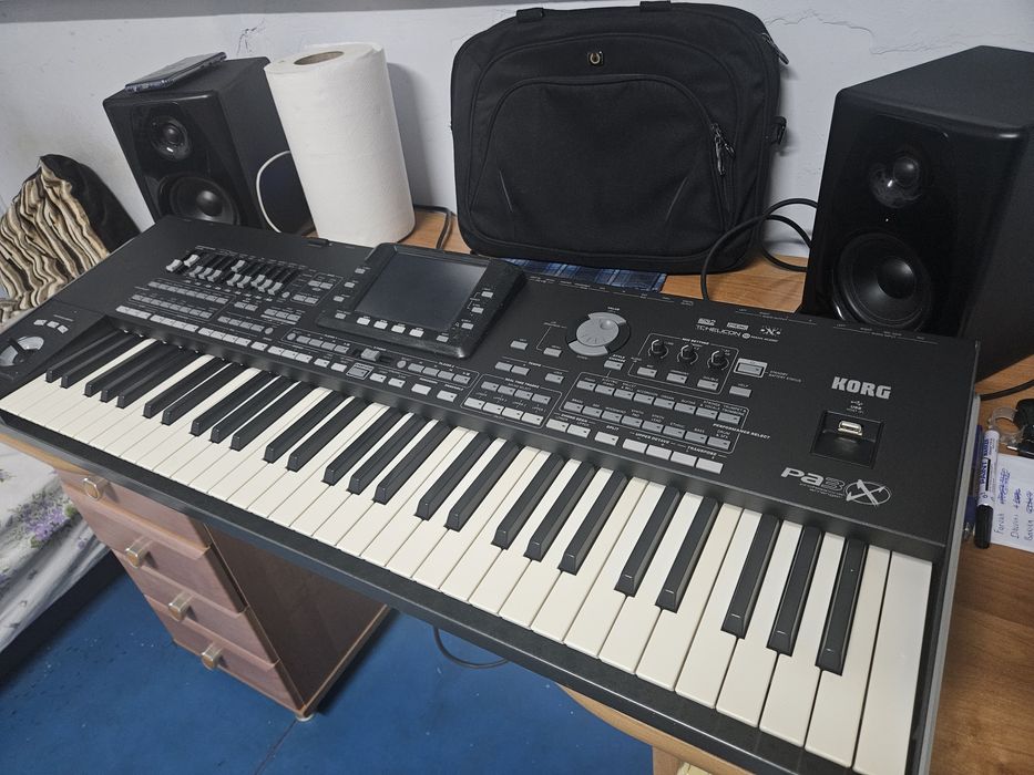 Korg pa3x 61 klavsh
