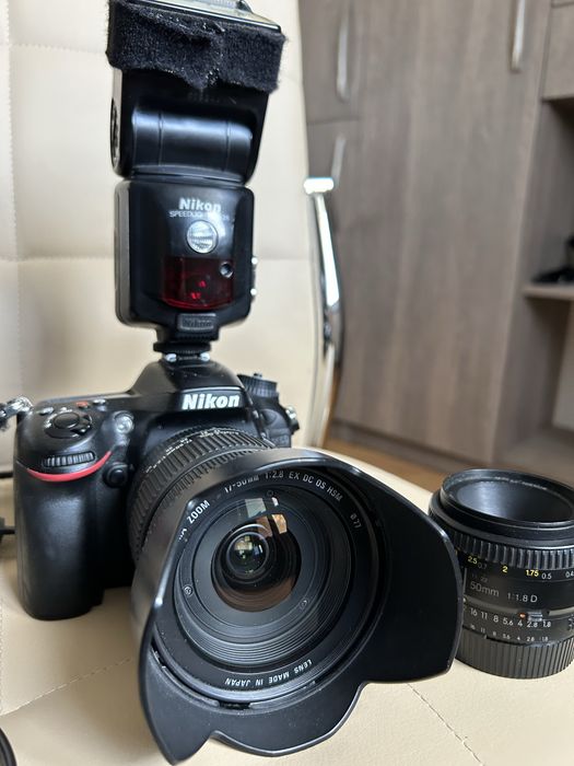 Nikon D7100 body +blit+2 obiective (sigma 17-50 f2.8 & nikkor 50 f1.8)