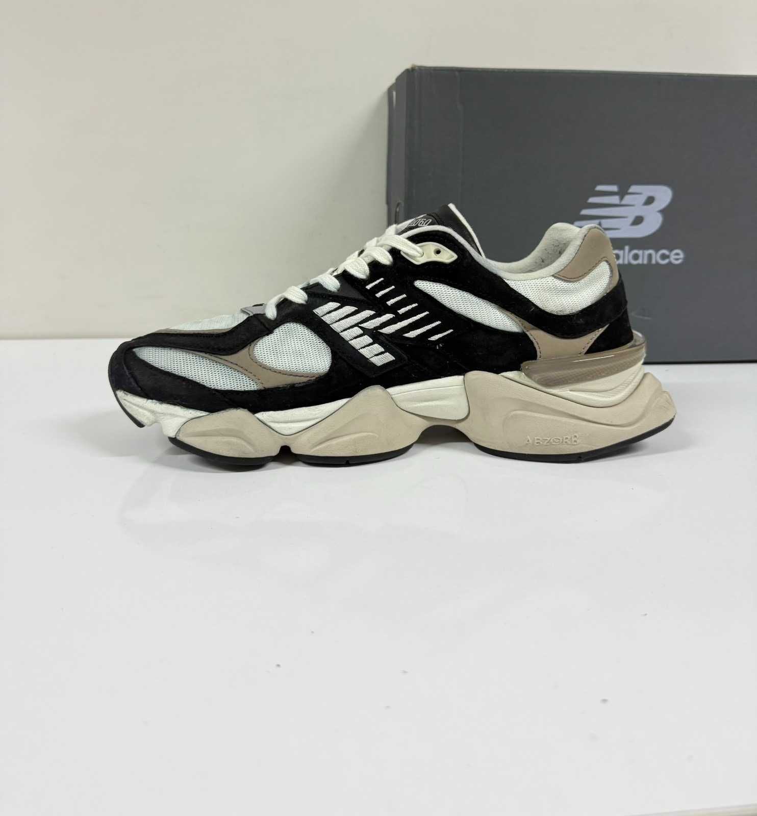 New Balance 9060