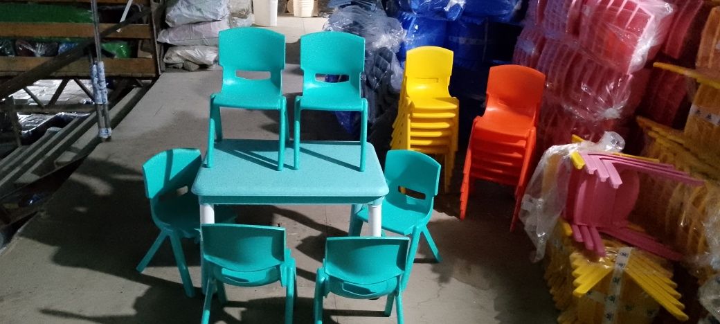 Bogʻcha stol stullari plastmassa