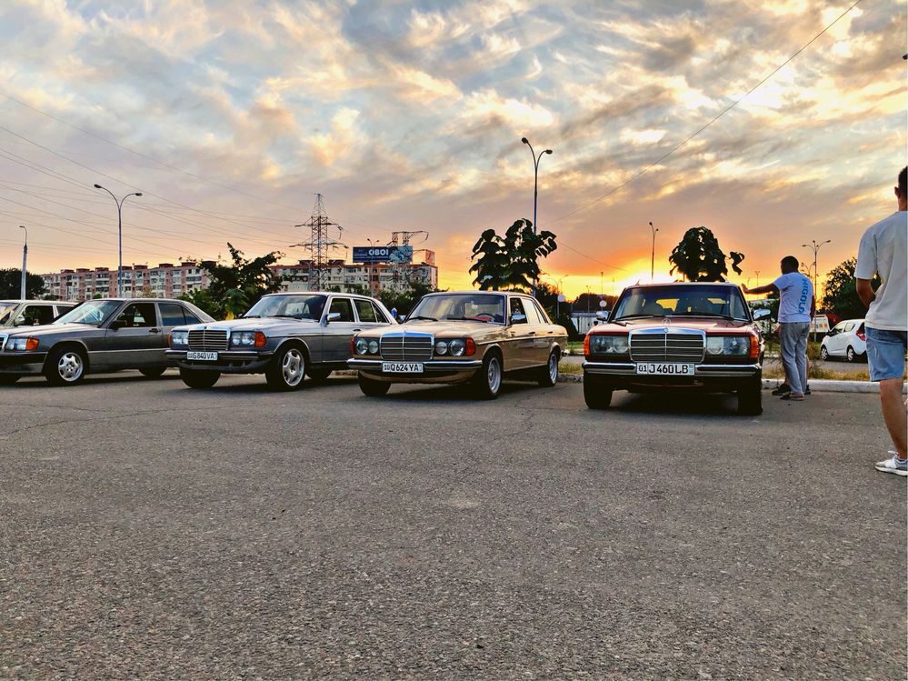 Машина на фото/видео съемки Mercedes-Benz w123