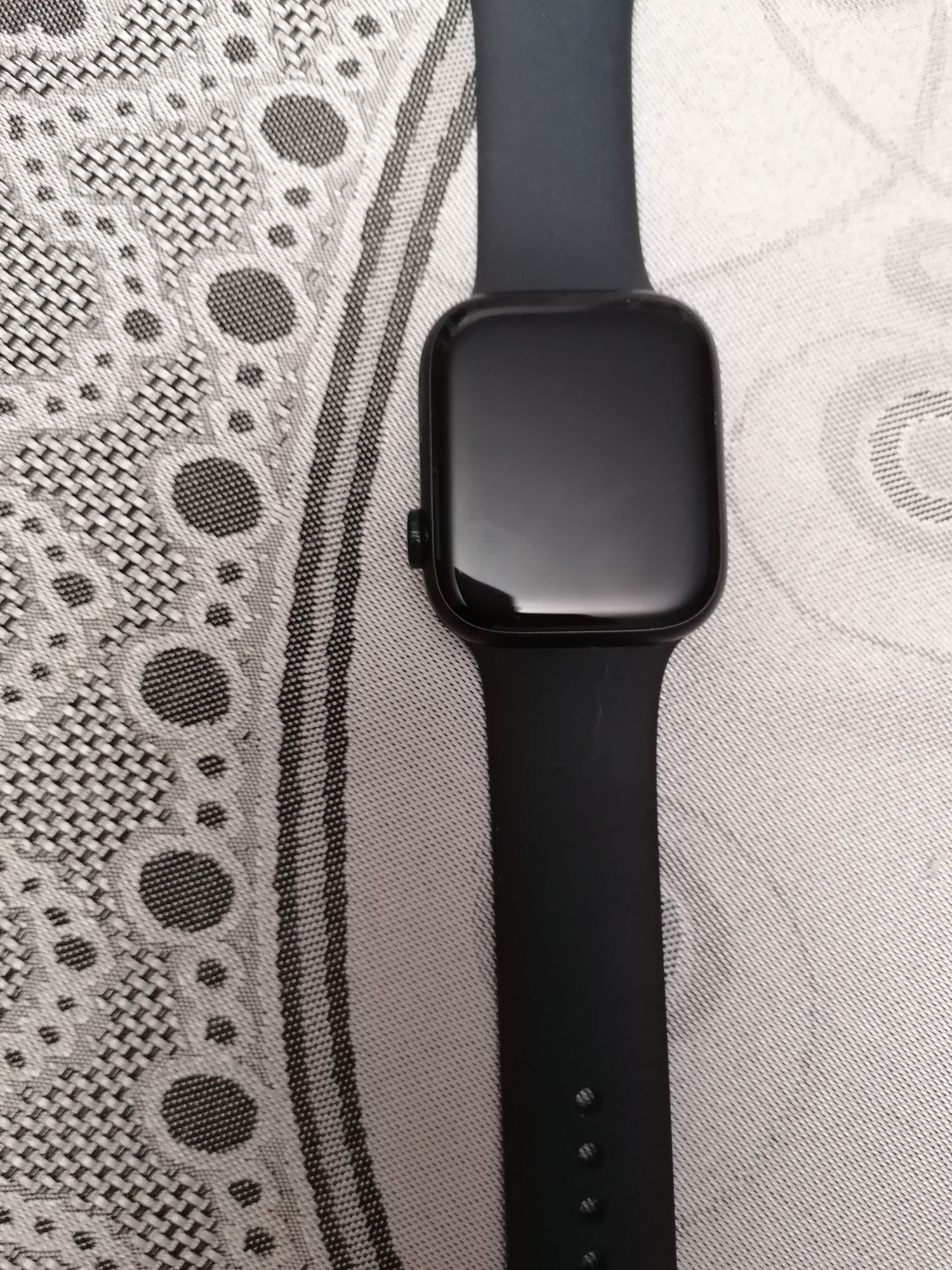 Продавам apple warch series 8
