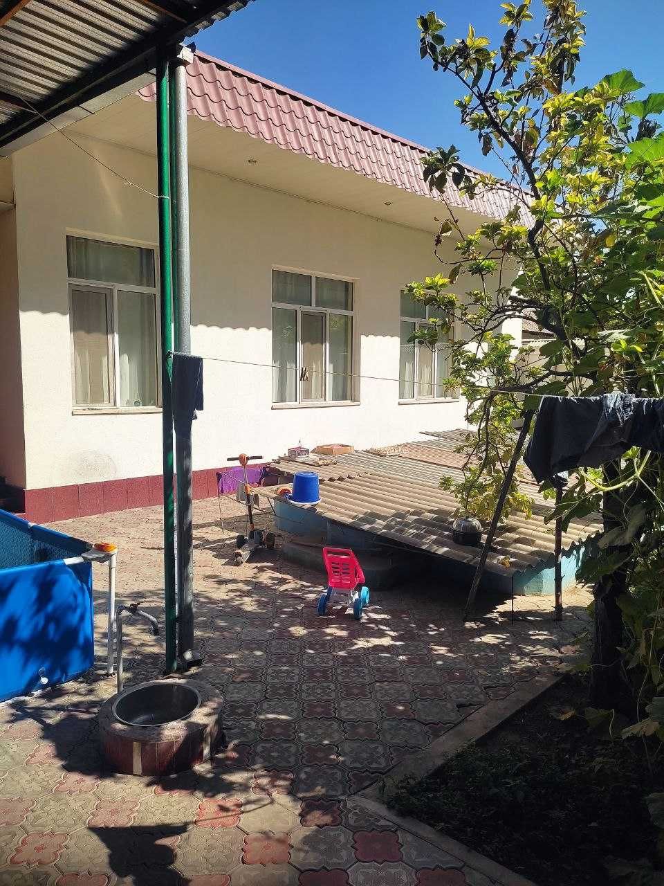 Продается дом. 7.2 соток. Фасад 17 метров. 219 000 $.