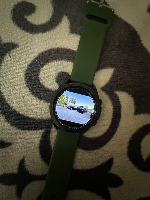 Продам смарт часы Samsung watch 3