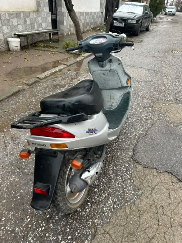 Скутер Kymco Zx50