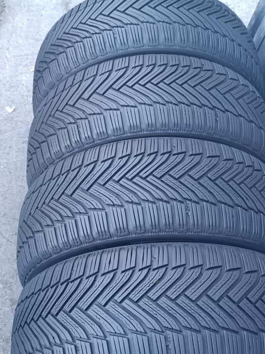 225/50/17 Michelin