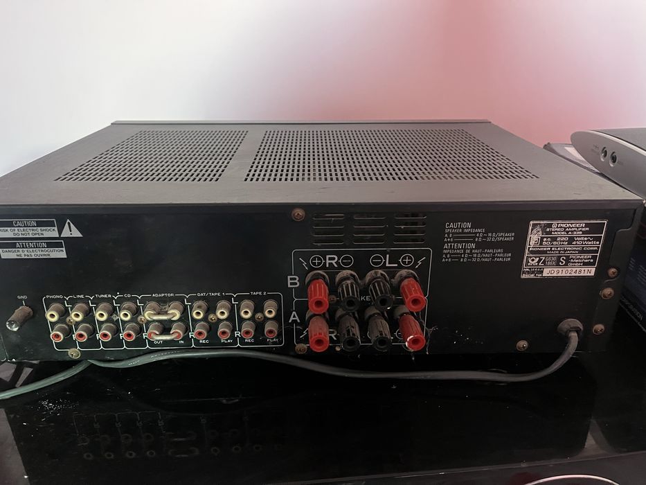 Pioneer A335 Транзисторен усилвател