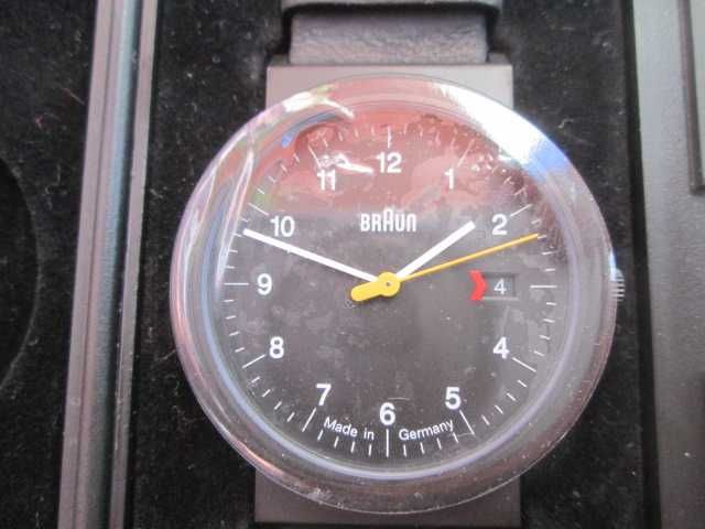BRAUN нов марков кварцов часовник модел AW 10 EVO B.