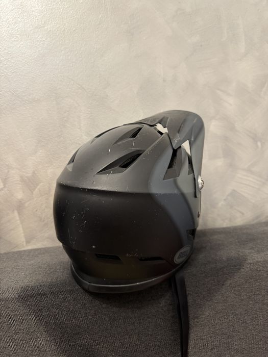 Casca Bell + cadou ochelari