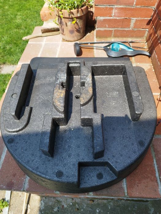 Organizator roată rezerva Ford