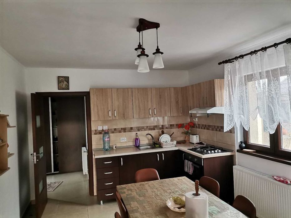 Casă de vânzare - an 2019, sat Zorești ,comuna Vernești, jud. Buzău