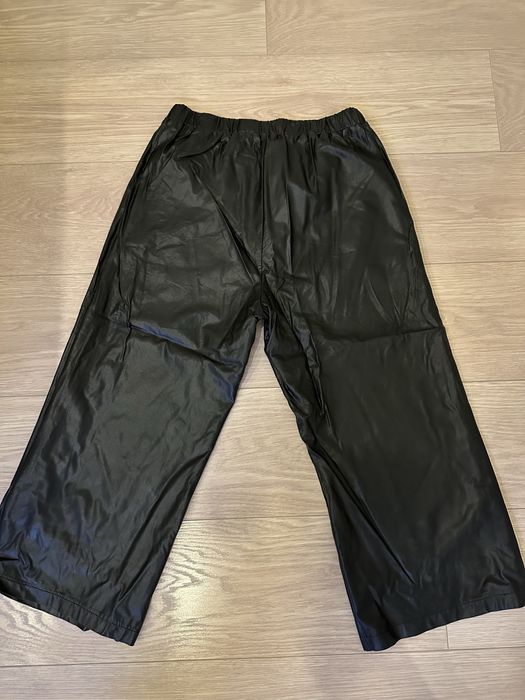 Кожен панталон Sisley