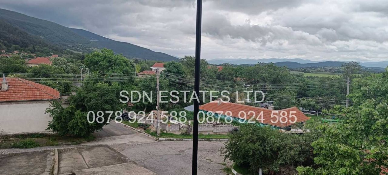 Продава се Къща в с. Горно Изворово, Област Стара Загора - 180 кв.м за 806 €/кв.м - Снимка #16
