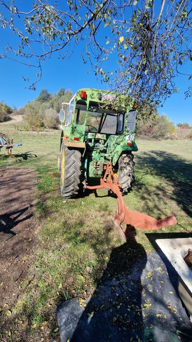 Tractor John Deere 55 cai