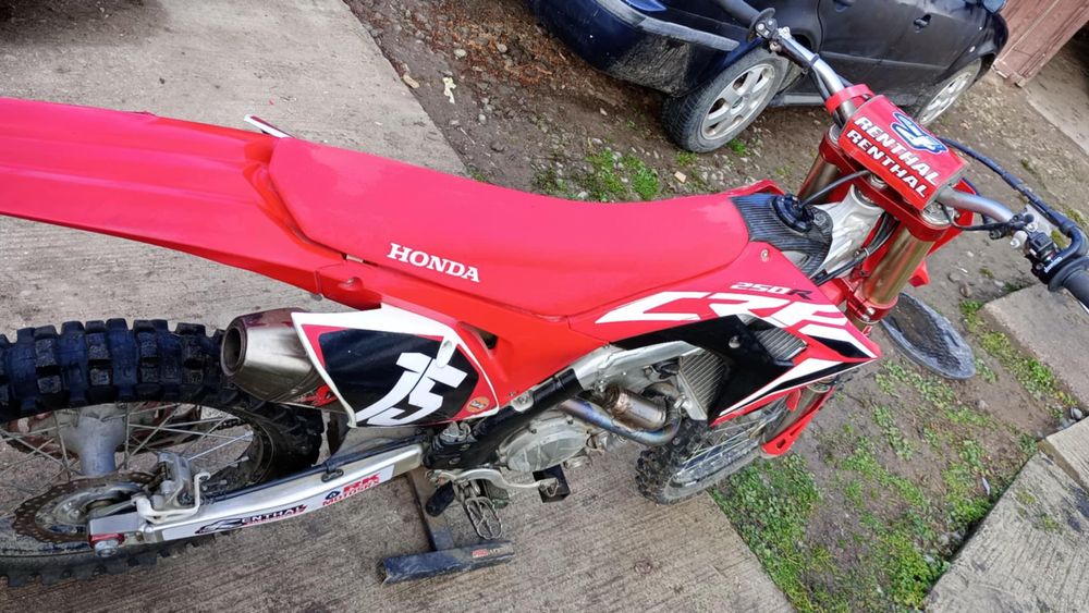 Vând Honda CRF 250R 2020 4t