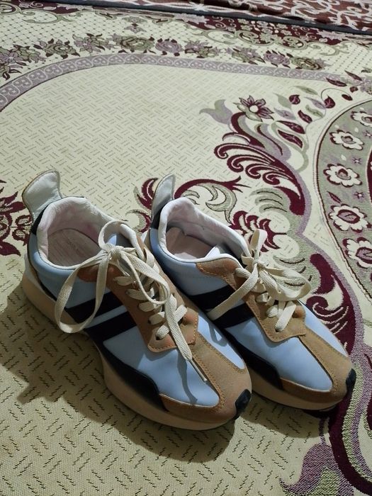 Кросовка 36рр б/у