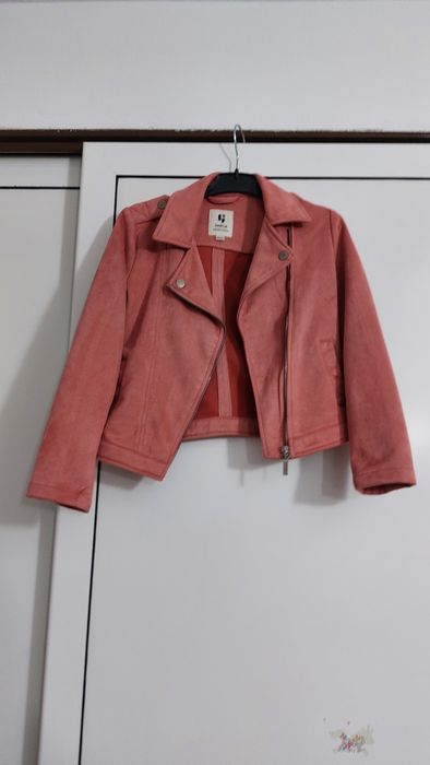 Geaca Garcia, marimea 128-134, transport prin posta inclus in pret