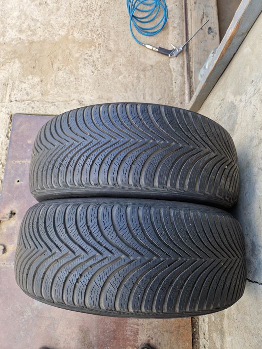 225 55 16  M+S  Michelin