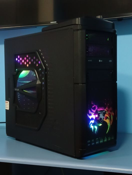 PC Gaming i3 / RX 570 / 16GB RAM / SSD+HDD