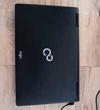 Laptop Fujitsu E752
