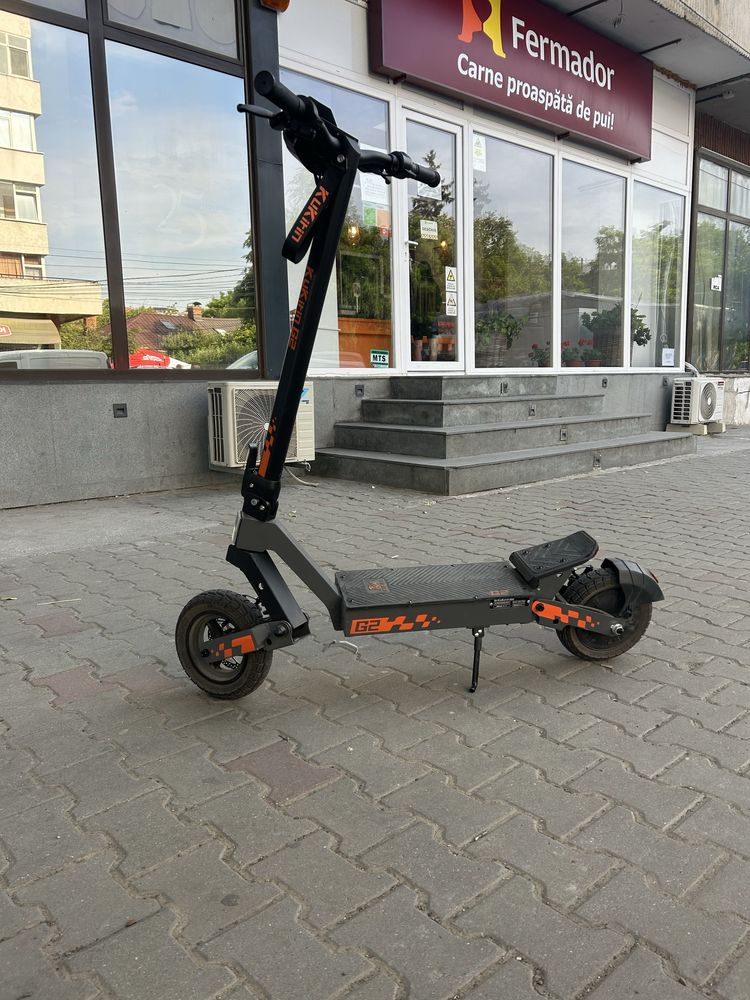 Vand trotineta G2  cu predare in iasi