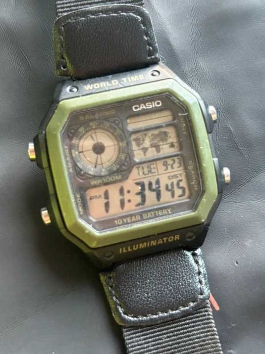 Ceas bărbați Casio AE-1200WH – digital, World Time, rezistent