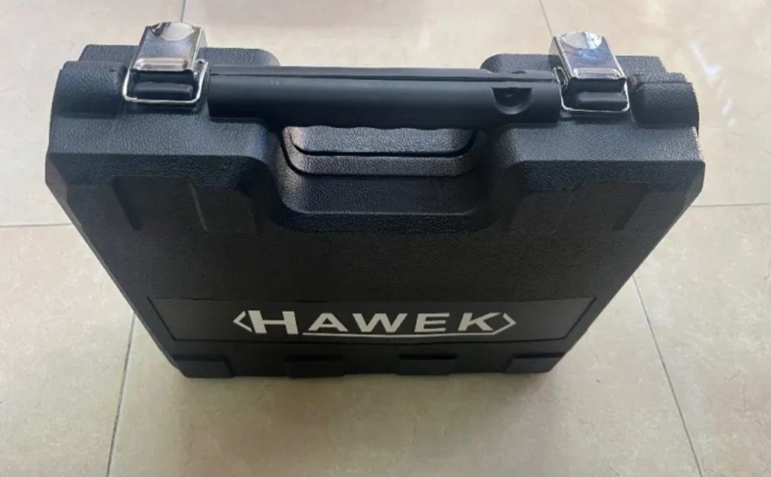 Мощен Акумулаторен Ударен Винтоверт HAWEK 24V с Безчетков Мотор