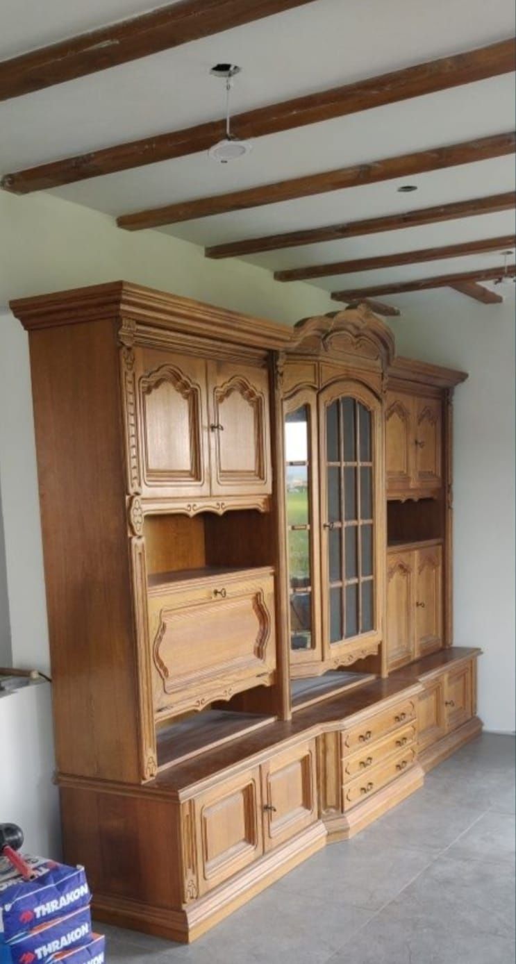 Mobilier living din lemn masiv import Germania