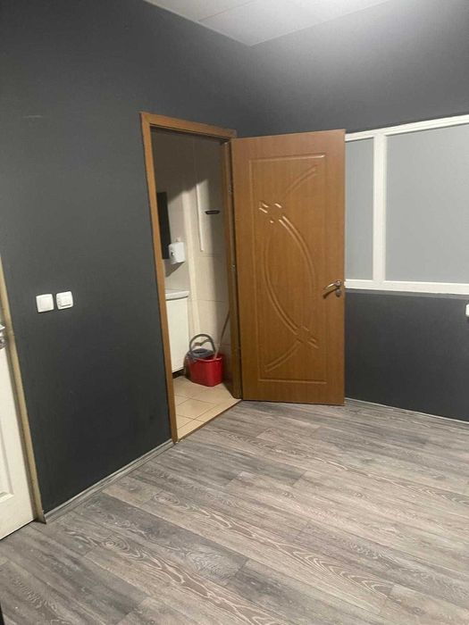 Inchiriez spatiu comercial