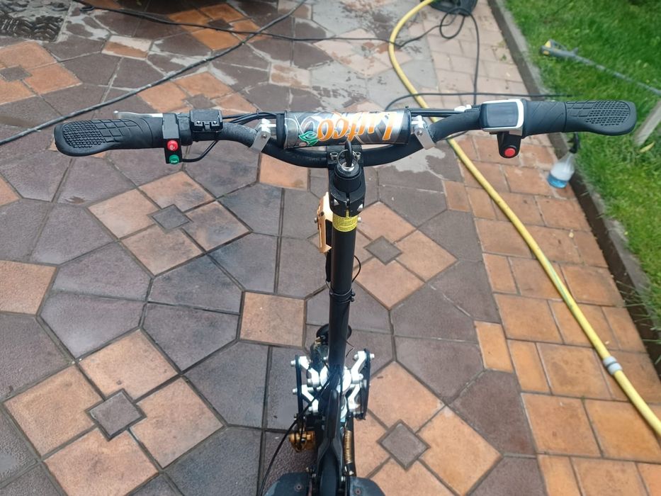 Scuter electric foarte puternic ,merge cu 50 km/ ora și o autonom  65