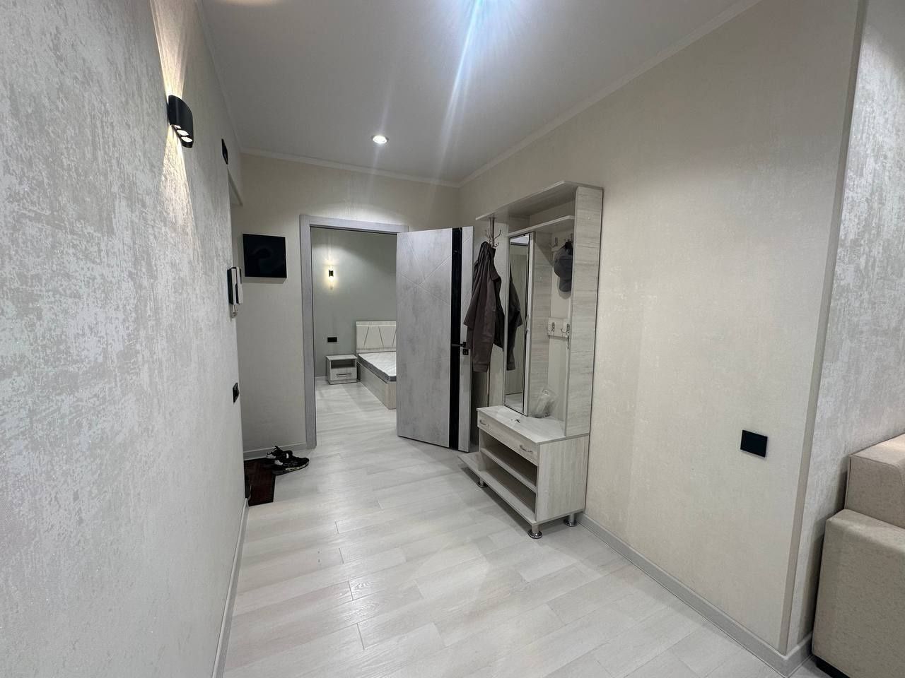Продается 2/2/4 - Ц-5 ( Алайский, м.Минор ) - 57 м² - Евро ремонт