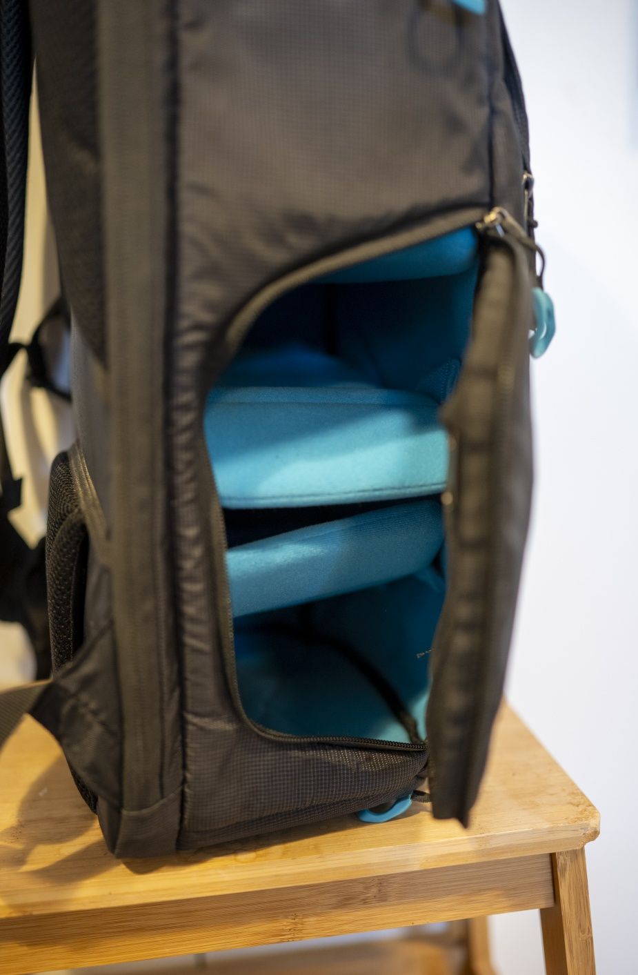Раница Thule TAC 106 Aspect DSLR