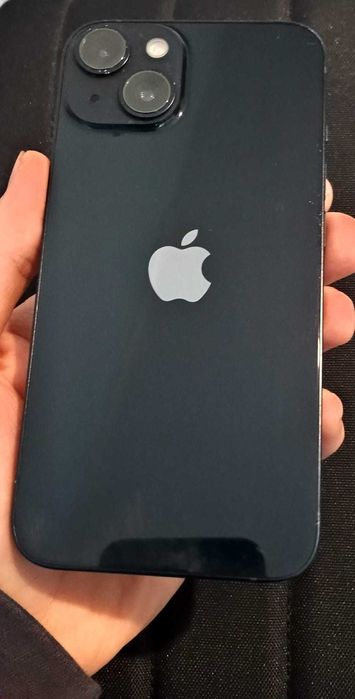 iPhone 14 - 128 GB si 80% baterie