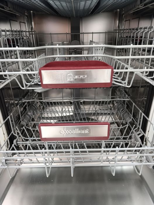 Съдомиялна машина NEFF  прожекция на времето