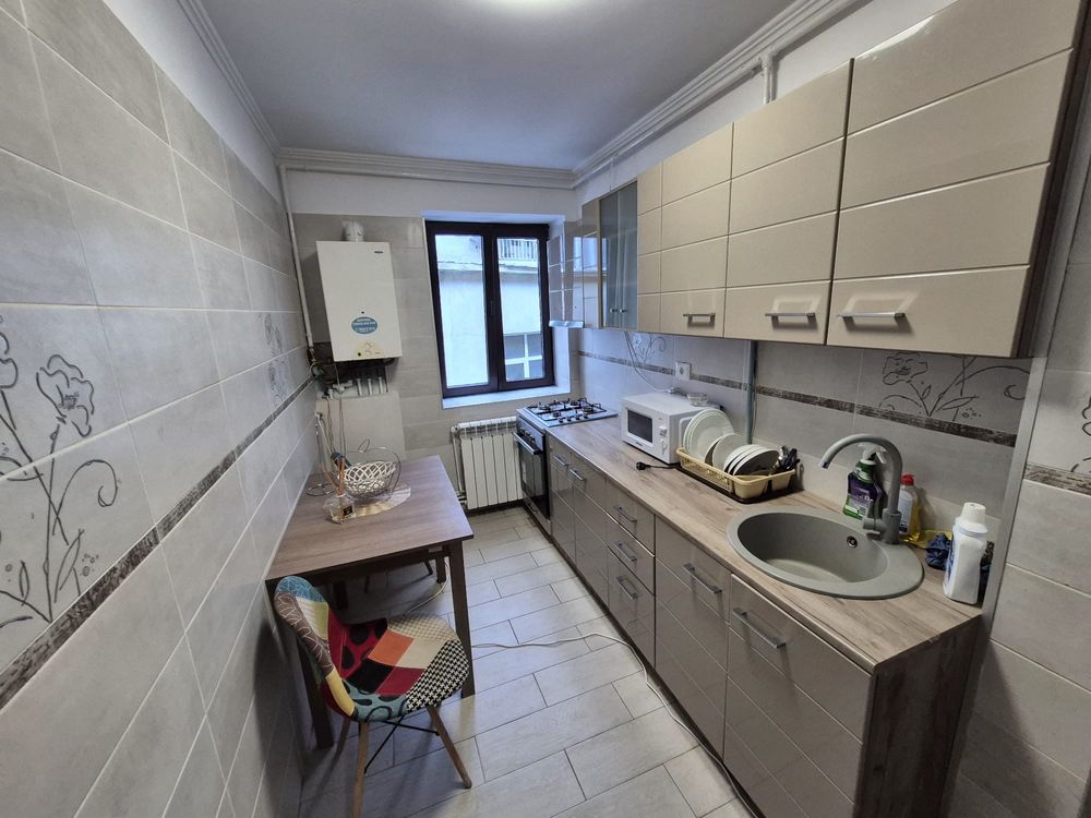 Apartament 2 camere Bulevardul Unirii 55mp etaj 2/4 bloc fară bulina!