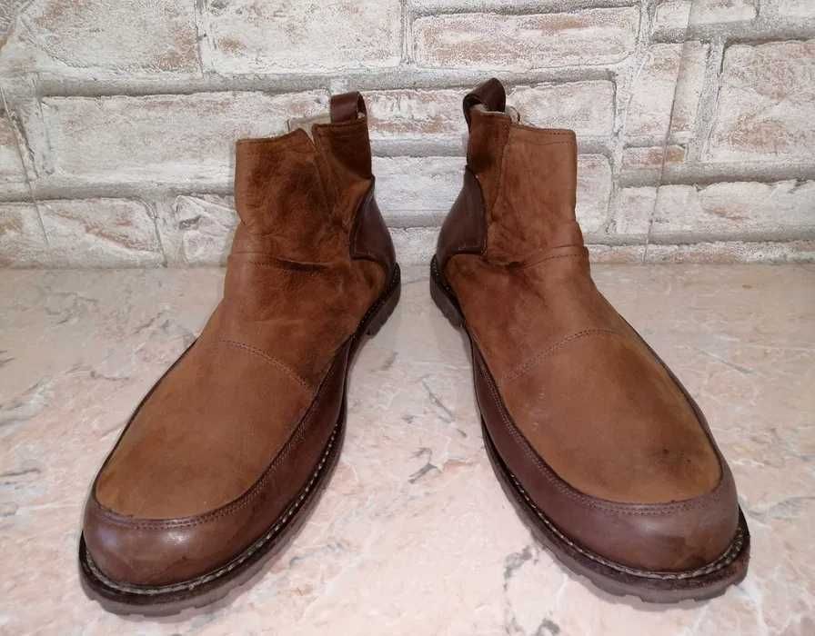 Timberland piele intoarsa nr 49-50