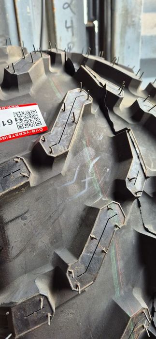 255 70 12 - 26 x 10.00 12