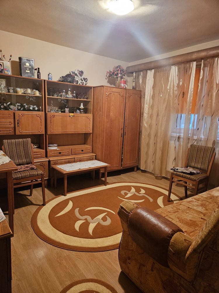 Vand apartament in Hateg / Hunedoara