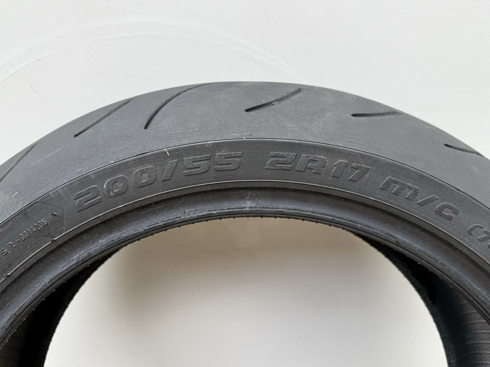200/55/17 Metzeler m9rr dot 2024