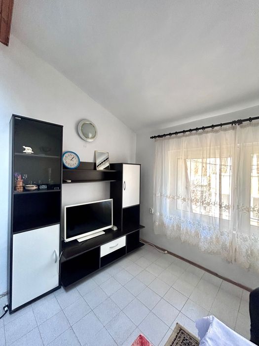 Дава се под наем Двустаен апартамент в Варна, Окръжна болница - 40 кв.м за 357 € - Снимка #3