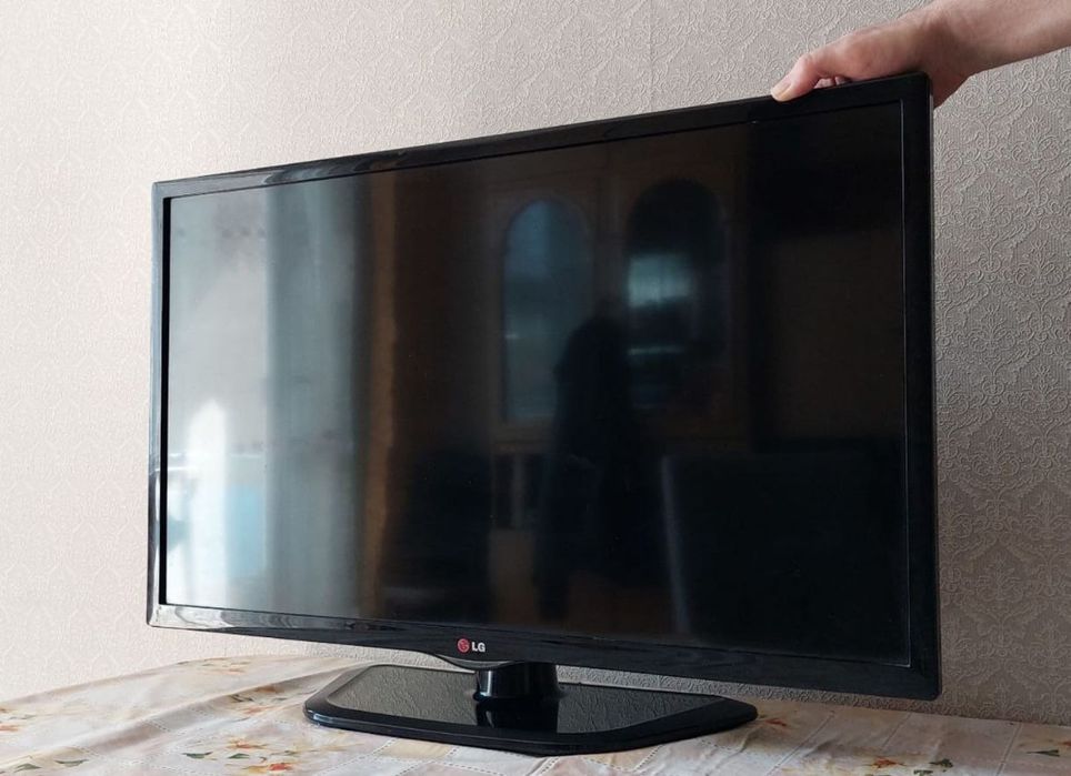 Смарт телевизор LG 81 см WiFi YouTube