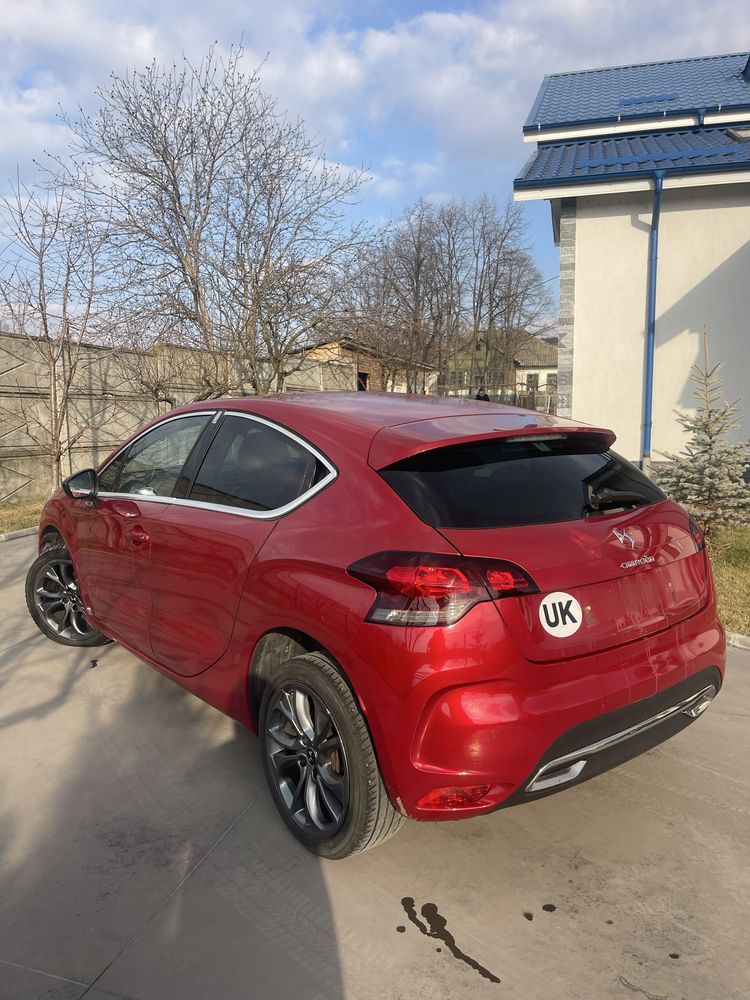 Dezmembrez citroen ds4 1.6 9hr