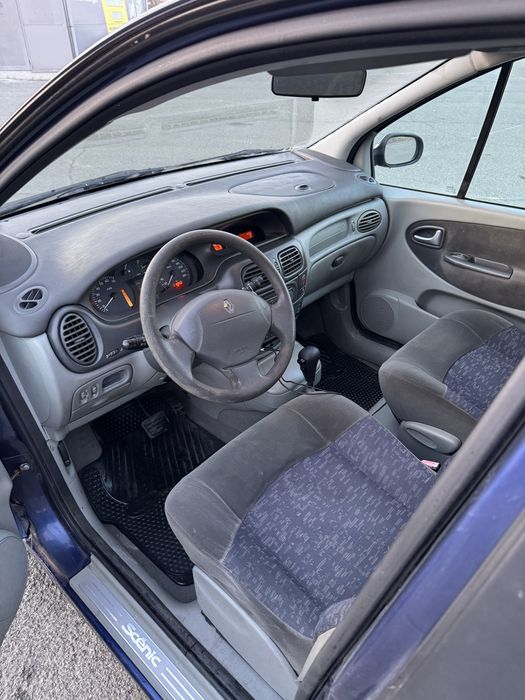 Renault Scenic 2001 бензин АВТОМАТИК