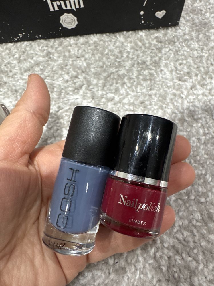 Лаки в ассортименте привозные из Европы: Essie , Gosh, Depend O2, Lind