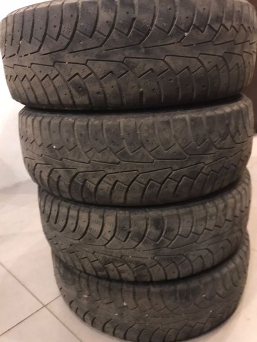 Шины шипованные 175/65/14