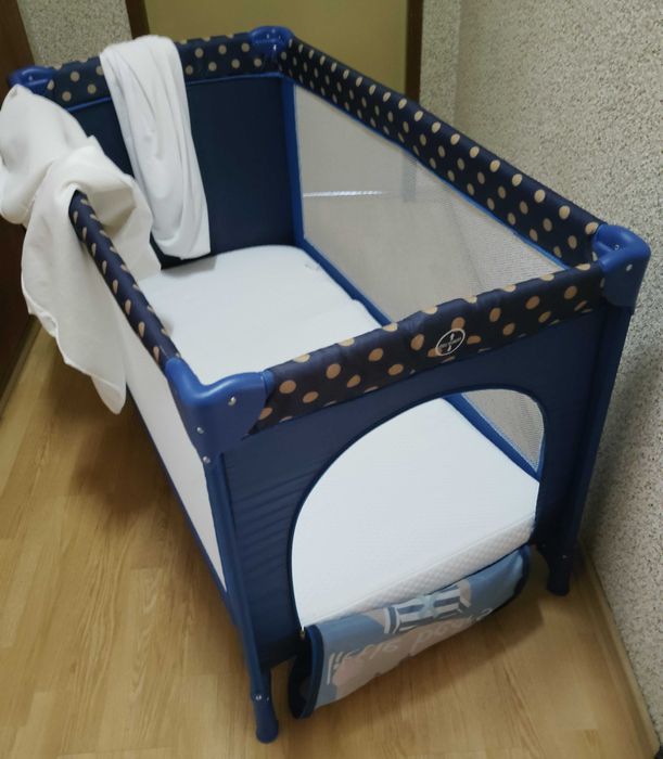 Сгъваема Бебешка кошара на две нива Kikka Boo Blue Bear + матрак