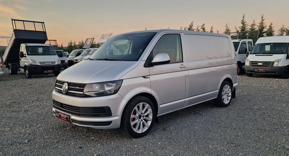 Volkswagen T6 Transporter, 2.0 TDI,  van, 150cp, automata DSG,  A/C , webasto, euro 6,  09/2016 (serie 2017) FACTURA, seap, finantare PJ, rate PF