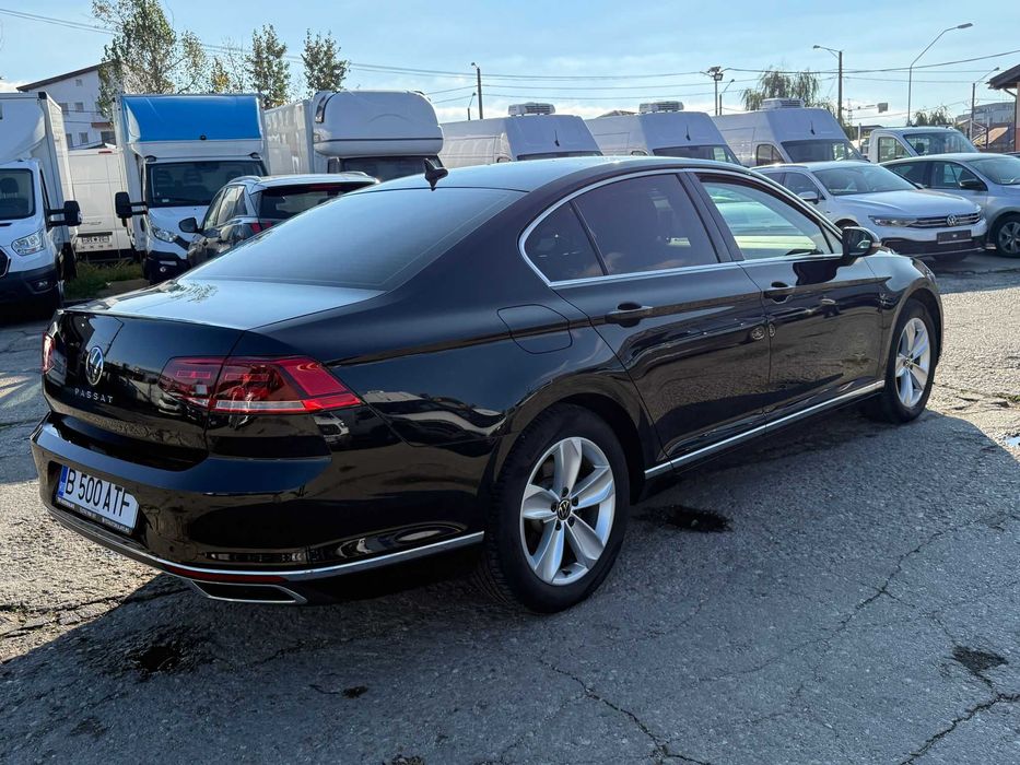 Inchirieri auto Bucuresti Vw PASSAT Berlina 2023